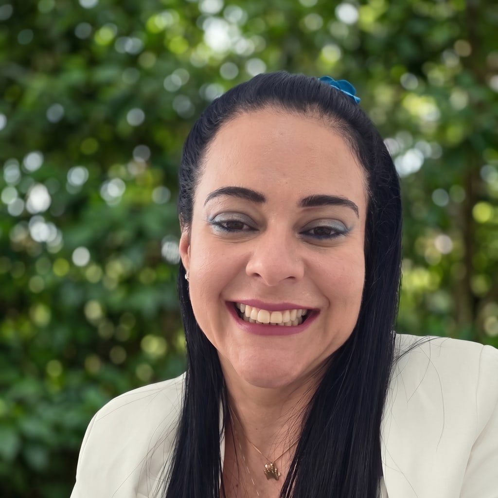 Retrato de Liliam Silva, fundadora da Uai Sô Travel